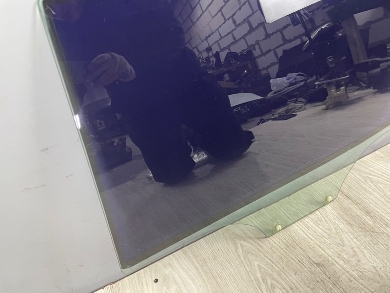 Стекло двери задней левой, 1000 рублей, Москва