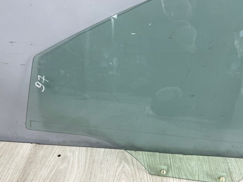 Стекло двери передней левой, 1500 рублей, Москва