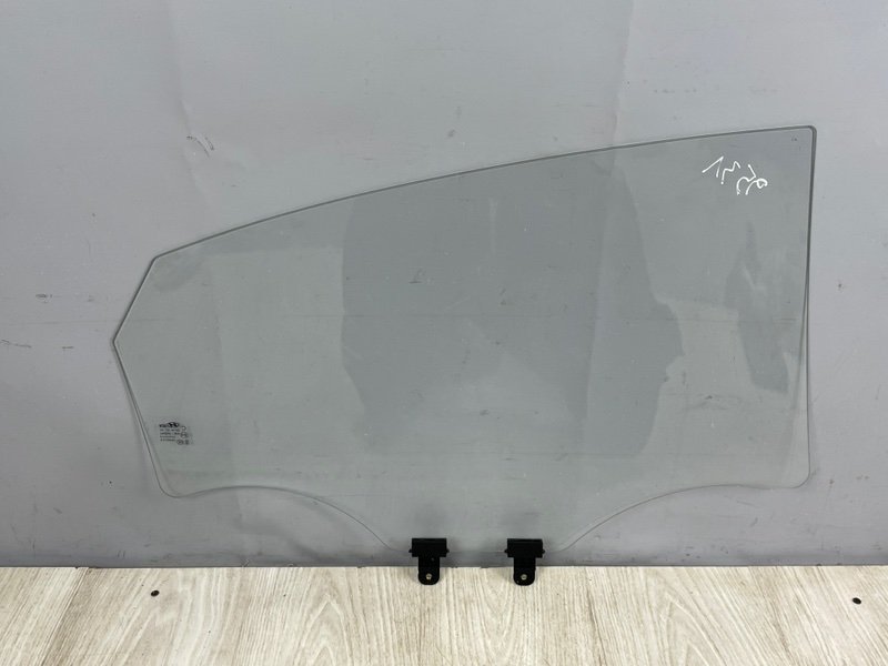 Стекло двери задней левой, 2500 рублей, Москва