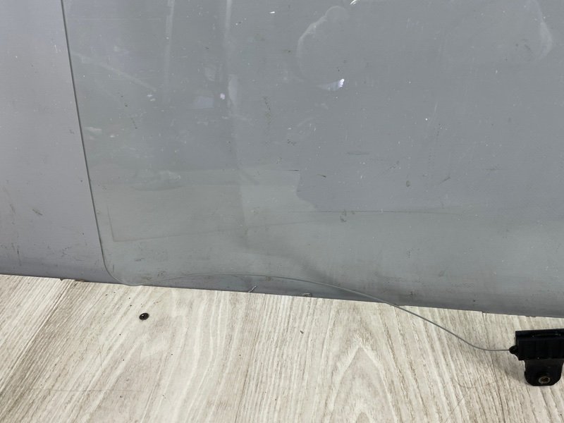 Стекло двери задней левой, 2500 рублей, Москва