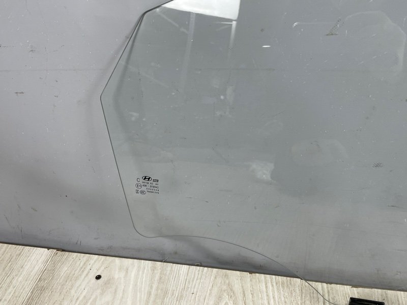 Стекло двери задней правой, 2500 рублей, Москва