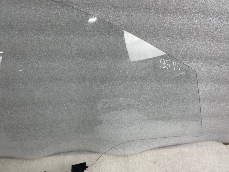 Стекло двери передней правой, 5000 рублей, Москва