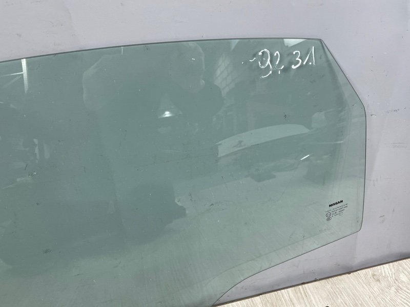 Стекло двери задней левой, 1500 рублей, Москва