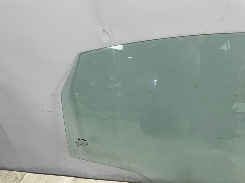 Стекло двери задней правой, 1500 рублей, Москва