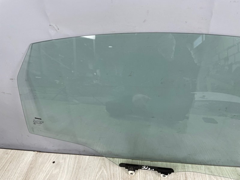 Стекло двери задней правой, 1500 рублей, Москва