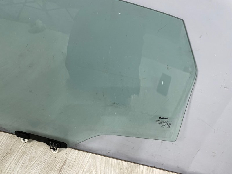 Стекло двери задней правой, 1500 рублей, Москва