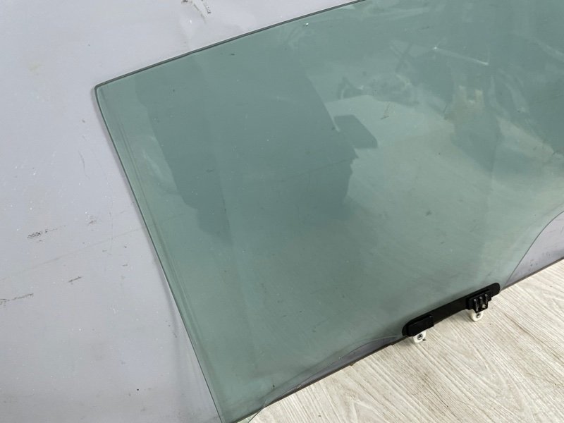 Стекло двери задней правой, 1500 рублей, Москва