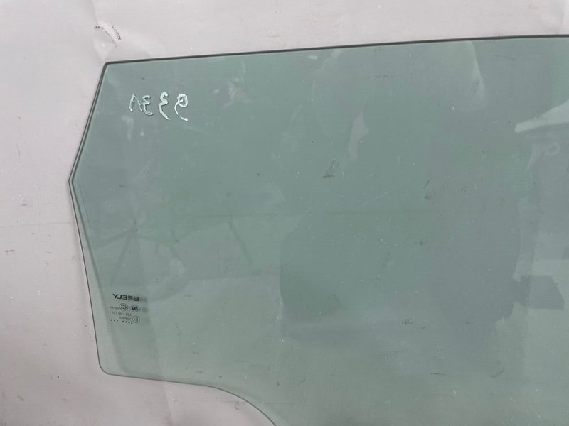 Стекло двери задней левой, 3500 рублей, Москва