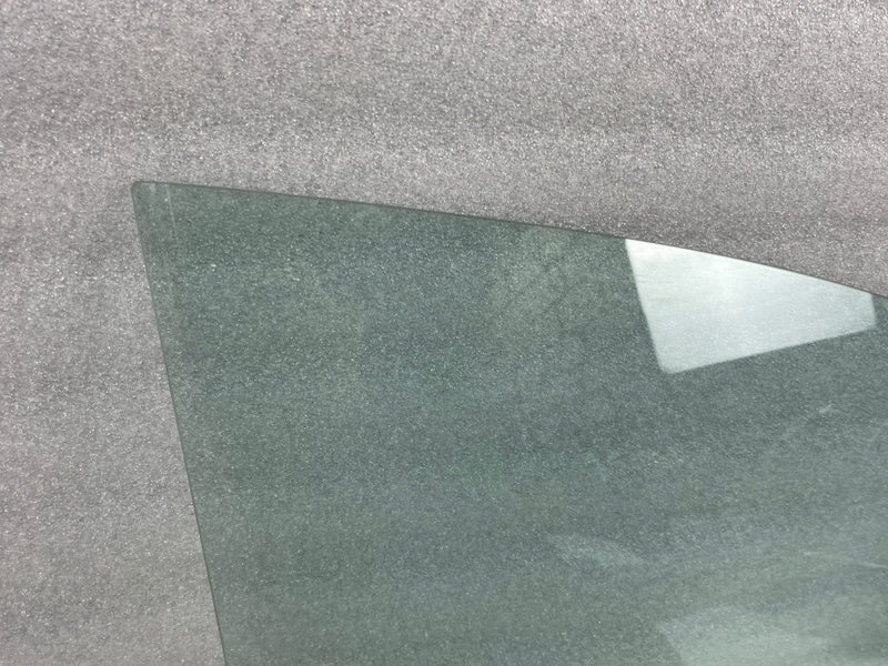 Стекло двери передней правой, 5000 рублей, Москва