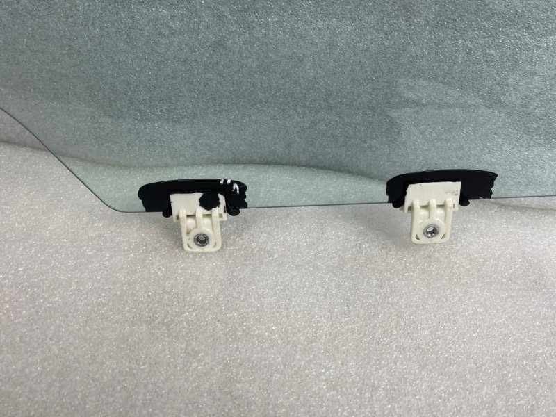 Стекло двери передней правой, 5000 рублей, Москва