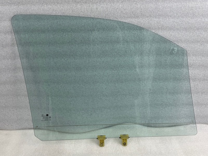 Стекло двери передней левой, 3500 рублей, Москва