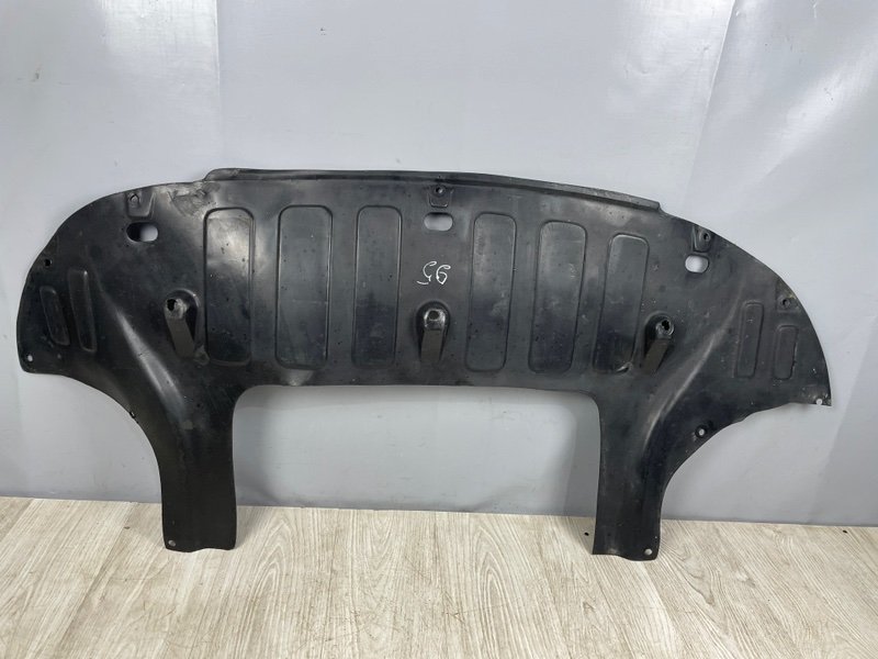 Пыльник двигателя, 2000 рублей, Москва