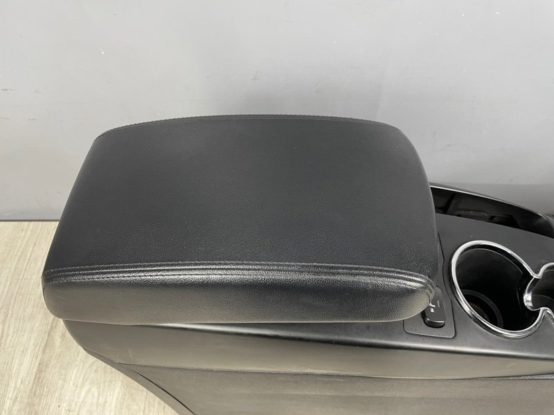 Подлокотник, Москва