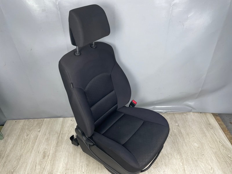 Сиденье переднее правое, Москва