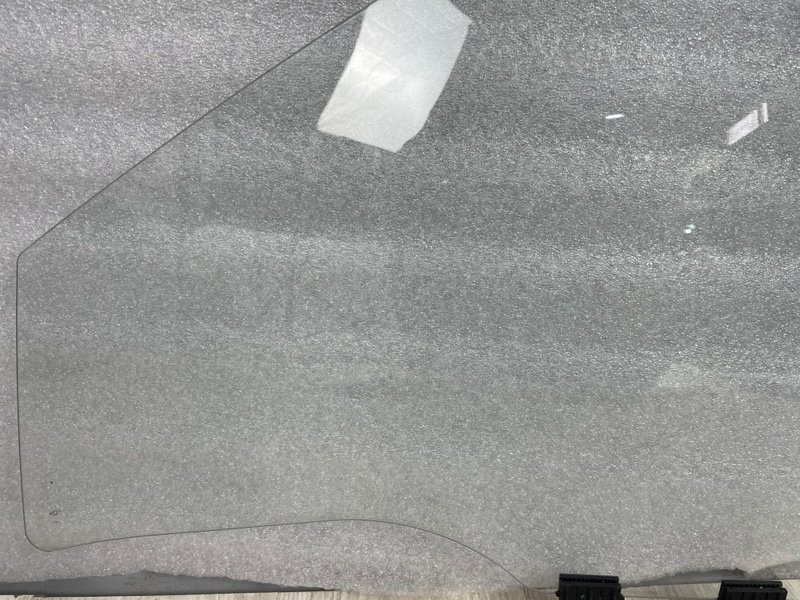 Стекло двери передней левой, 7000 рублей, Москва