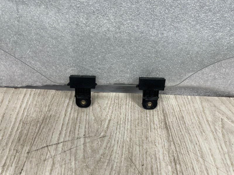 Стекло двери передней левой, 7000 рублей, Москва