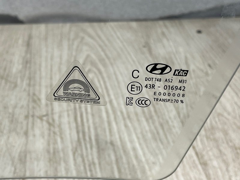 Стекло двери передней левой, 7000 рублей, Москва