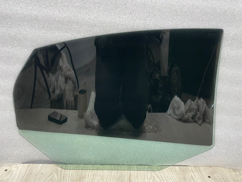 Стекло двери задней левой, 2050 рублей, Москва
