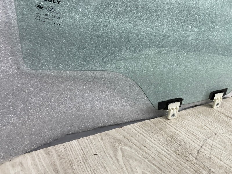 Стекло двери задней правой, 3500 рублей, Москва