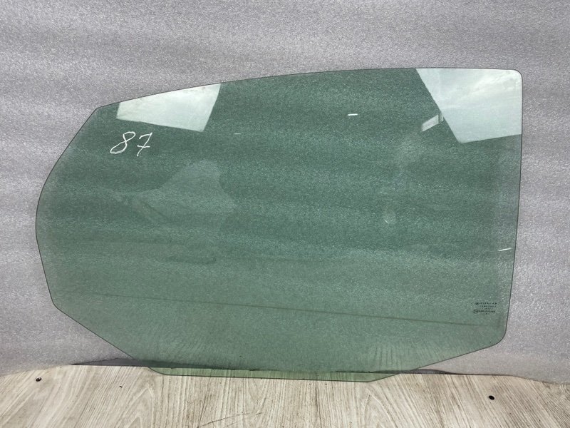 Стекло двери задней правой, 2100 рублей, Москва