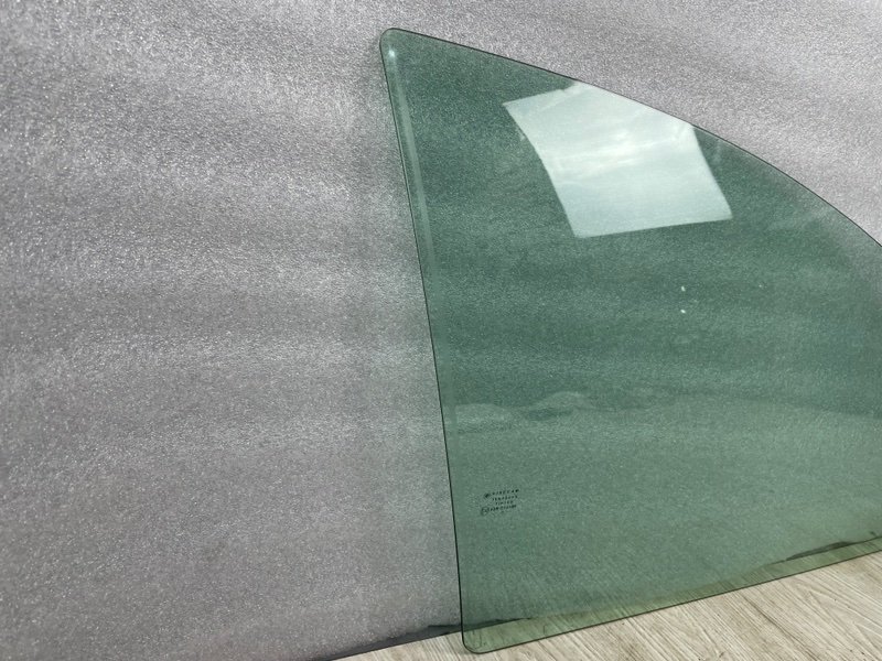 Стекло двери передней правой, 3450 рублей, Москва