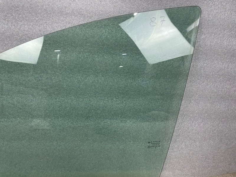 Стекло двери передней левой, 4500 рублей, Москва