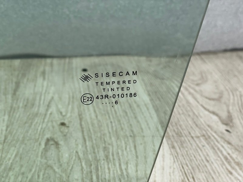 Стекло двери передней левой, 4500 рублей, Москва