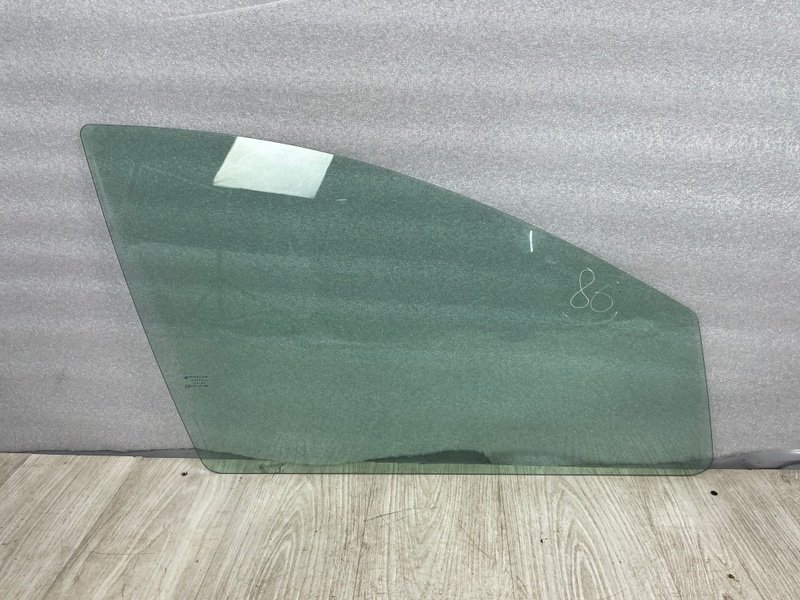 Стекло двери передней правой, 3500 рублей, Москва