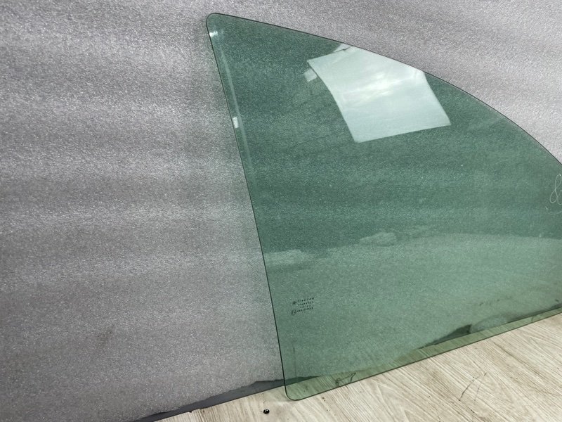 Стекло двери передней правой, 3500 рублей, Москва