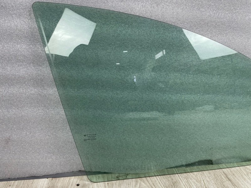 Стекло двери передней правой, 3500 рублей, Москва