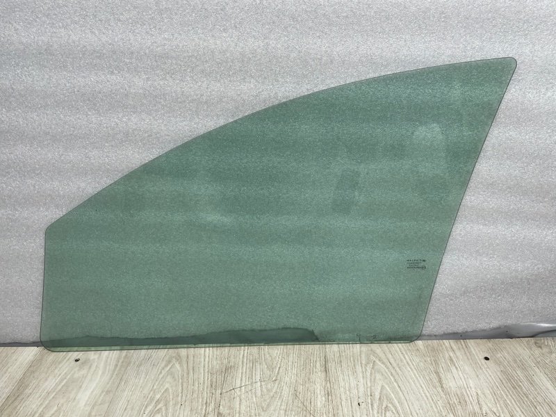 Стекло двери передней правой, 3500 рублей, Москва