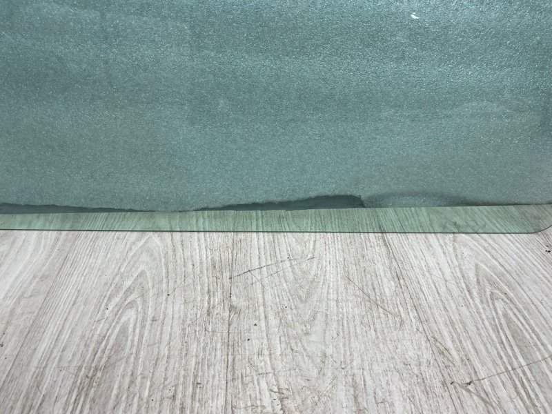 Стекло двери передней левой, 4500 рублей, Москва