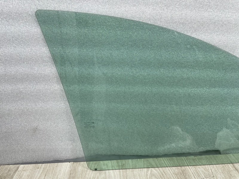 Стекло двери передней левой, 4500 рублей, Москва