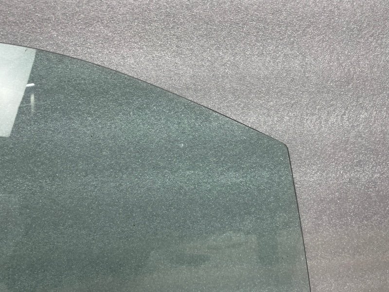 Стекло двери передней правой, Москва