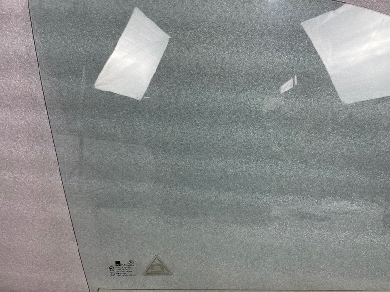 Стекло двери передней правой, Москва