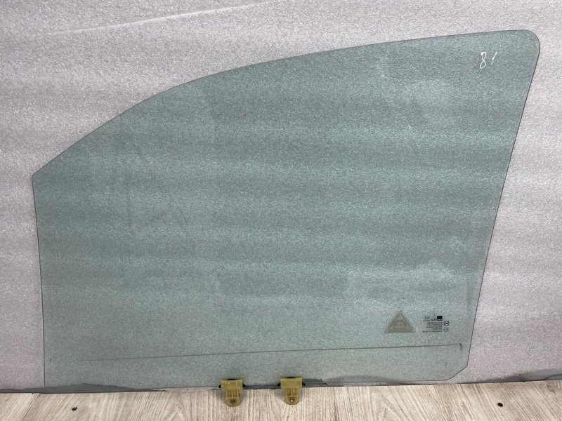 Стекло двери передней правой, Москва