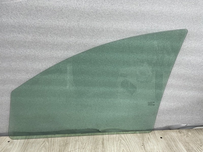 Стекло двери передней правой, 3500 рублей, Москва