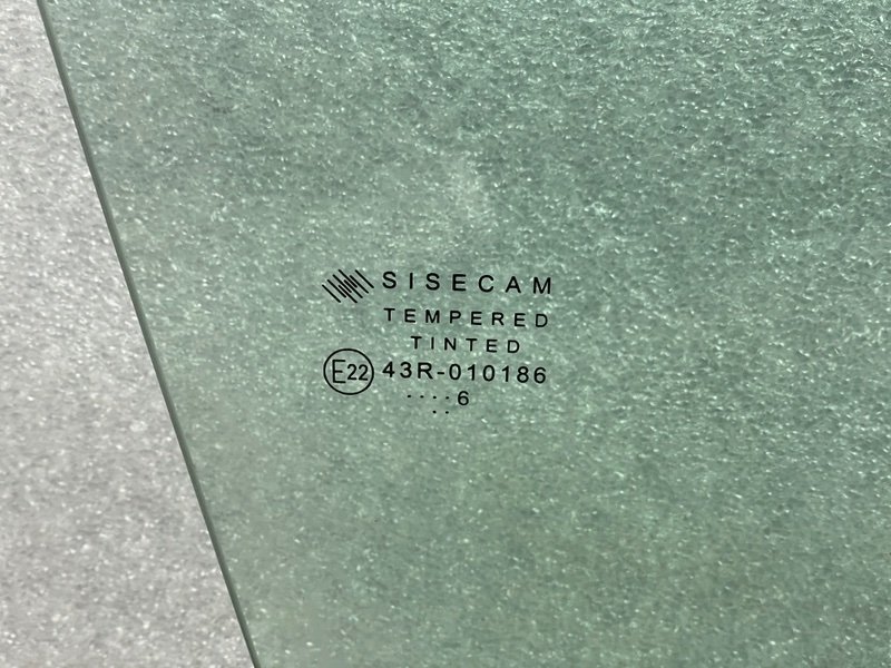 Стекло двери передней правой, 3500 рублей, Москва