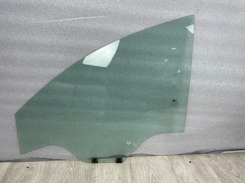 Стекло двери передней левой, 2500 рублей, Москва