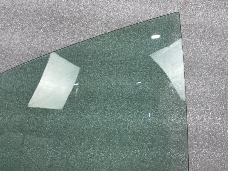 Стекло двери передней левой, 2500 рублей, Москва