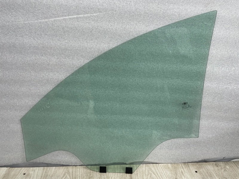 Стекло двери передней правой, 2500 рублей, Москва