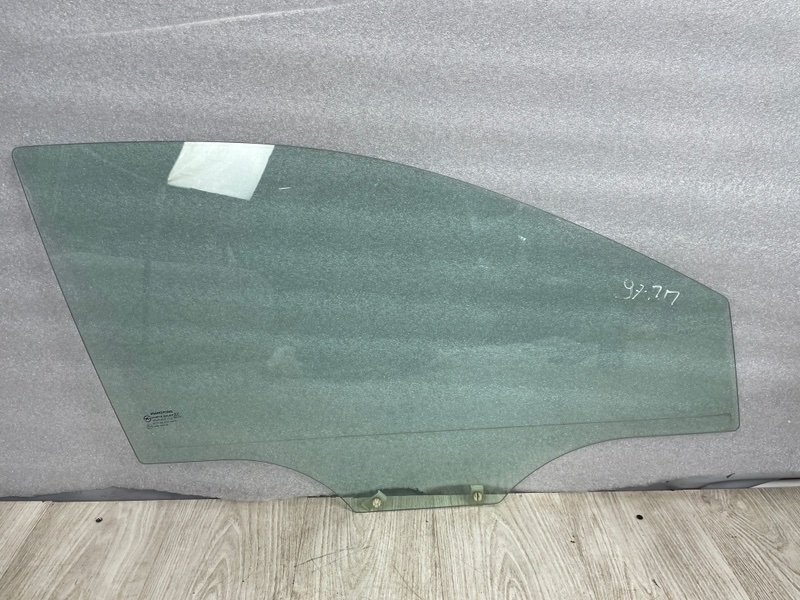 Стекло двери передней правой, Москва