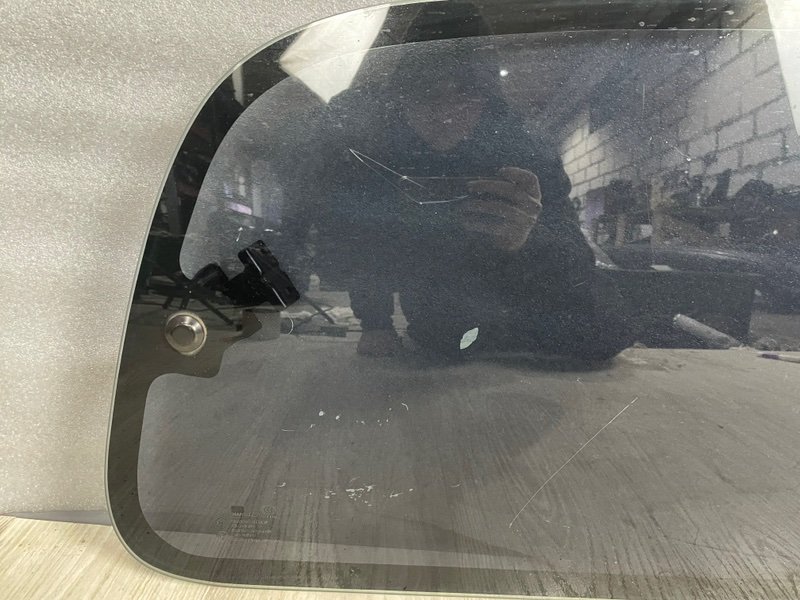 Стекло глухое зад. правое, 3500 рублей, Москва