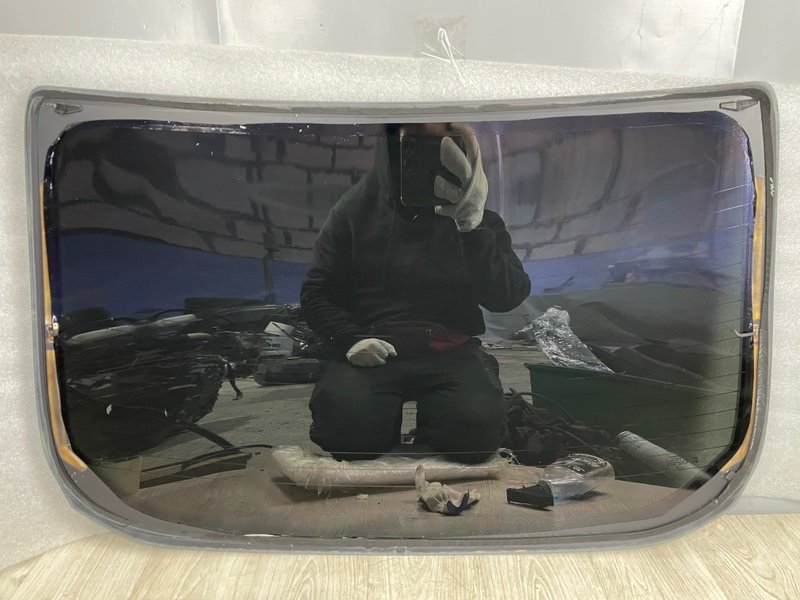 Стекло заднее, 3000 рублей, Москва