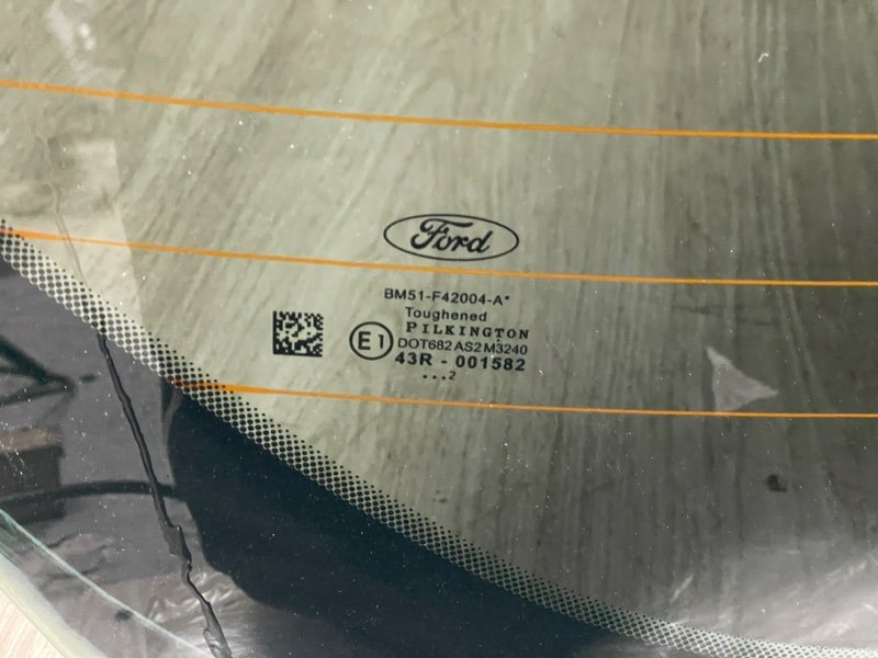 Стекло заднее, 3000 рублей, Москва