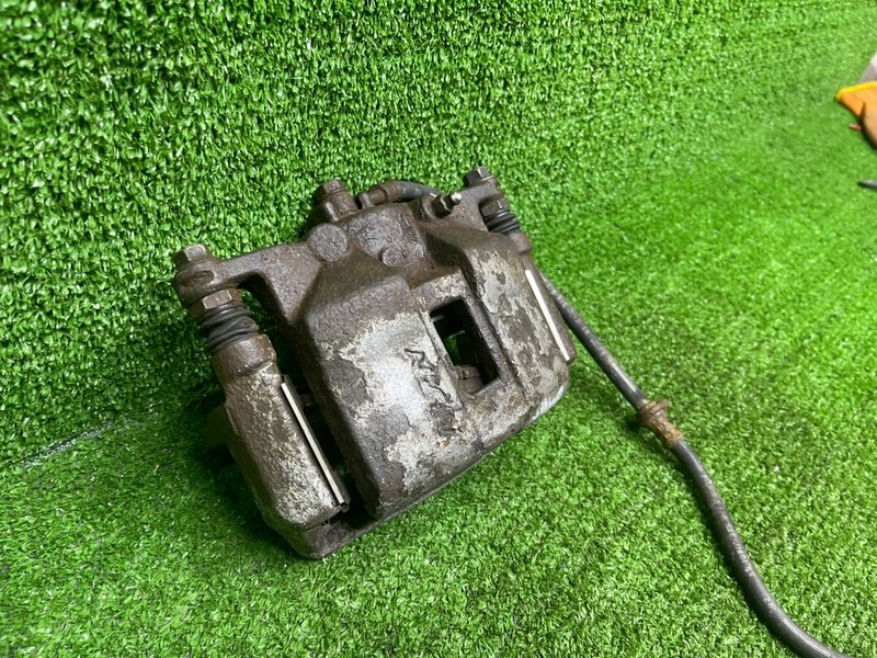 Суппорт тормозной передний левый, 3500 рублей, Москва