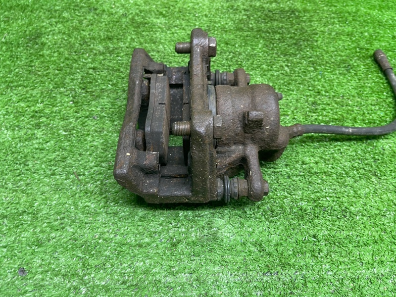 Суппорт тормозной передний левый, 2000 рублей, Москва