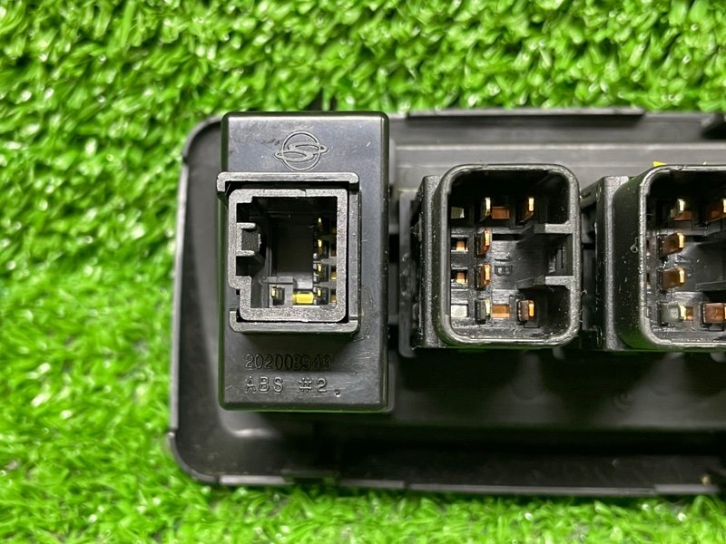 Кнопка корректора фар, 500 рублей, Москва