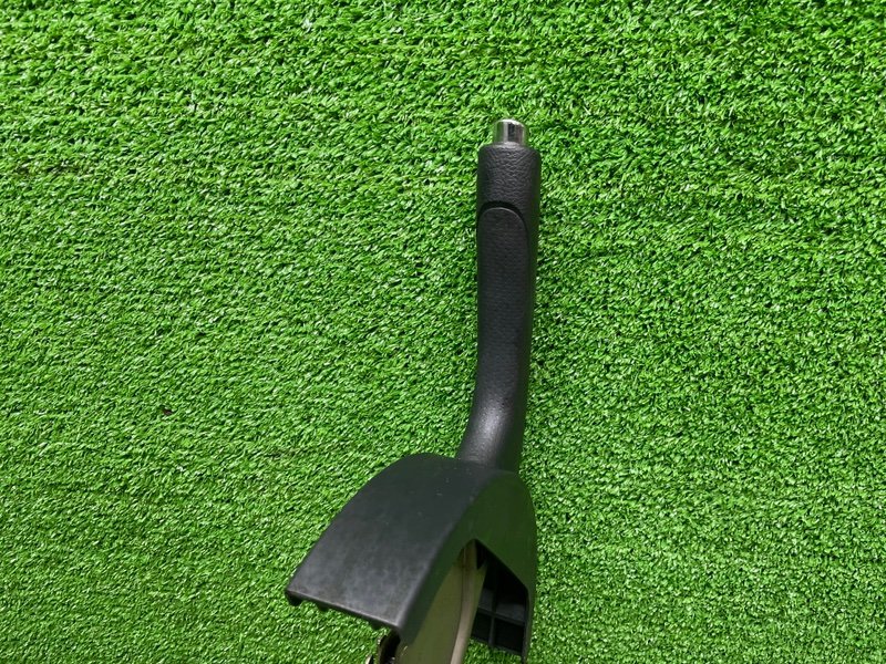 Рычаг стояночного тормоза, 1000 рублей, Москва