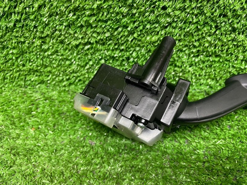 Переключатель стеклоочистителей, 1000 рублей, Москва